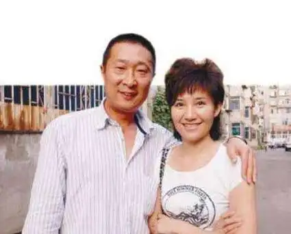 回顾林永健因事业痛失两孩子41岁得子后加倍疼爱风光背后是泪