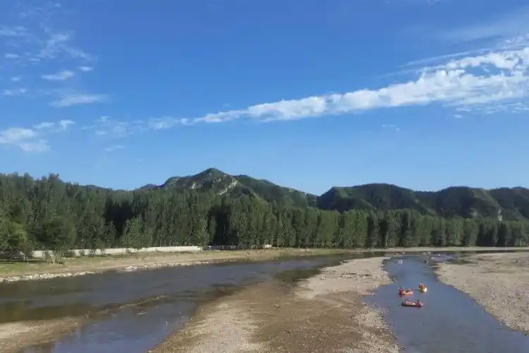 美丽杨树湾,魅力六股河