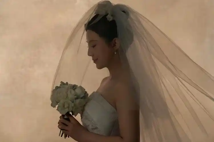 爱意翻山越岭.love never fails #西安婚纱照 - 抖音