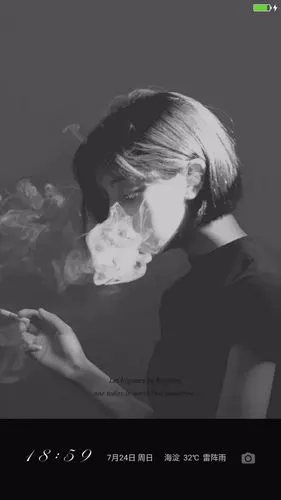 求这张黑白吸烟女孩原图