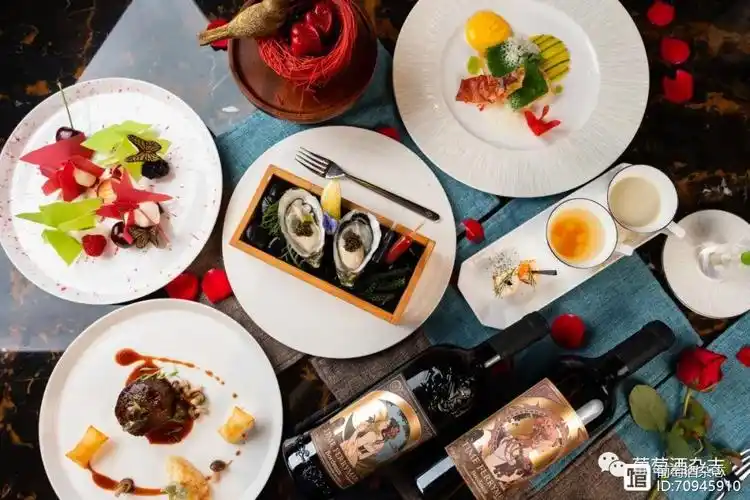 穆夏《四季》系列插画