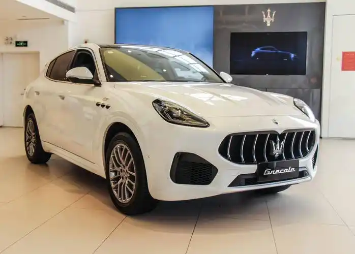 超前卫的设计美学,静态体验玛莎拉蒂grecale_搜狐汽车_搜狐网