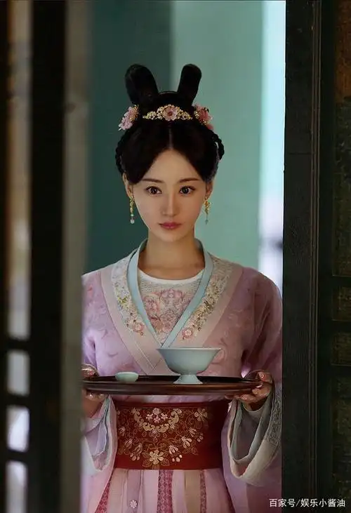 《锦绣南歌》"沈乐清"关雪盈十套衣服,第五套整体看上去最美!