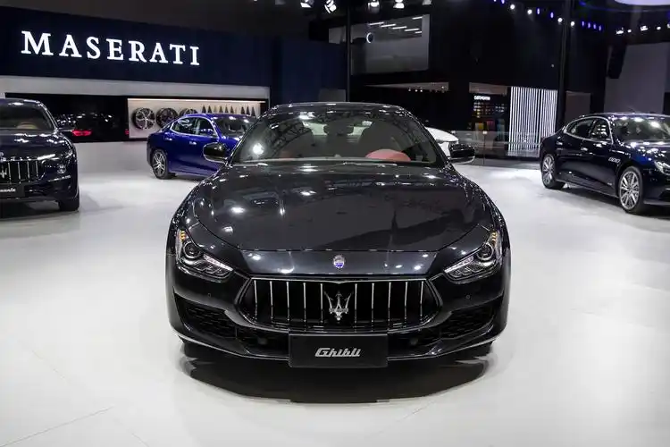 三叉戟全系亮相广州车展玛莎拉蒂全球限量版演绎意式风范侃车快报