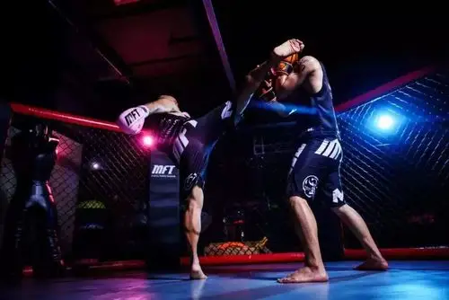 乐体明星教练第三期一个会做饭的暖男兵哥哥带你感受