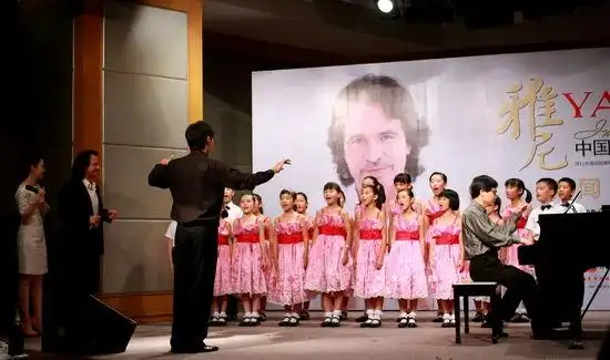 雅尼14年后回京开音乐会 将诠释新版《夜莺》