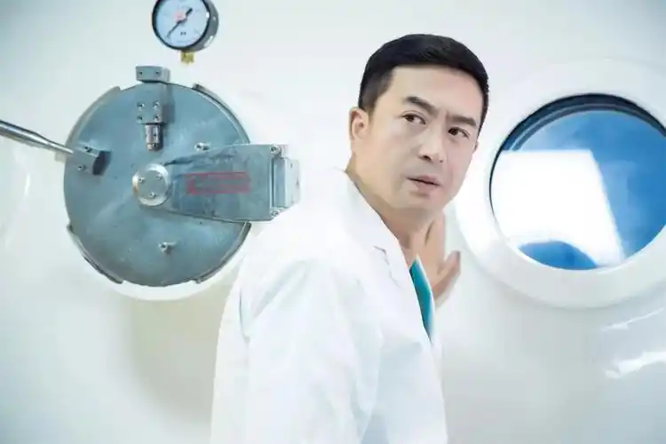 宋丹丹竟然演了张嘉译的妈,还一点都不违和,这部剧演活了现代人与父母