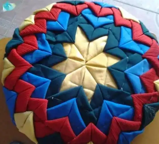 旧衣服变废为宝diy漂亮坐垫的做法详细教程