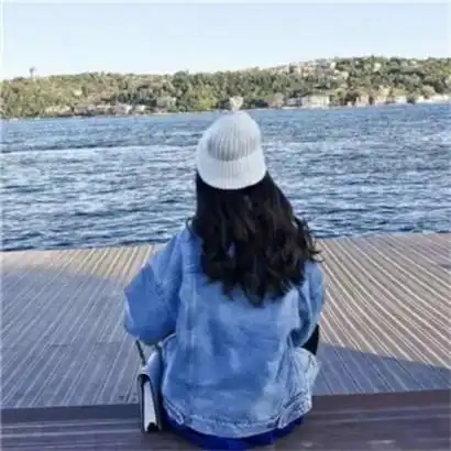 孤独的背影qq头像女生头像带字_头像图片_扣扣乐园