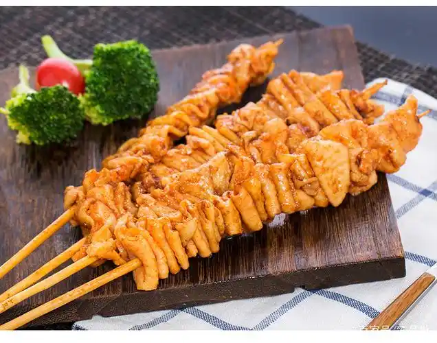 夜市爆款鲜香难忘鸡皮串
