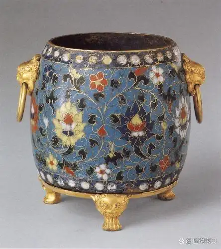 家具中缠枝莲纹的寓意