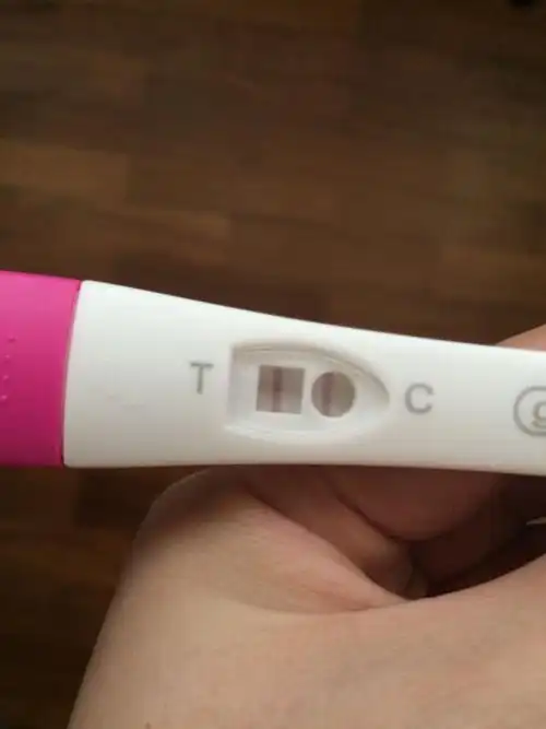 今天是孕36天,验孕棒秒双杠