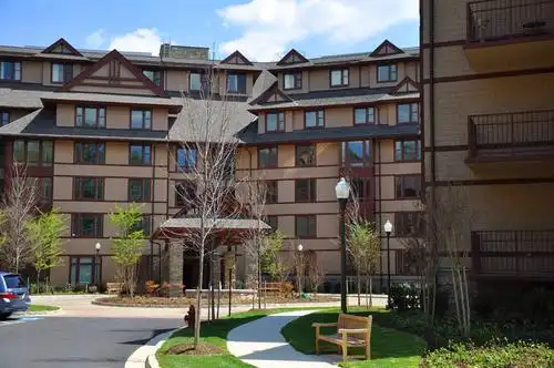 2008中国老年住宅论坛:高档养老院 尊长园 养老社区的发展趋势与管理