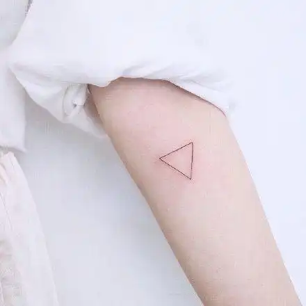 一组女生小清新的简单纹身图案78