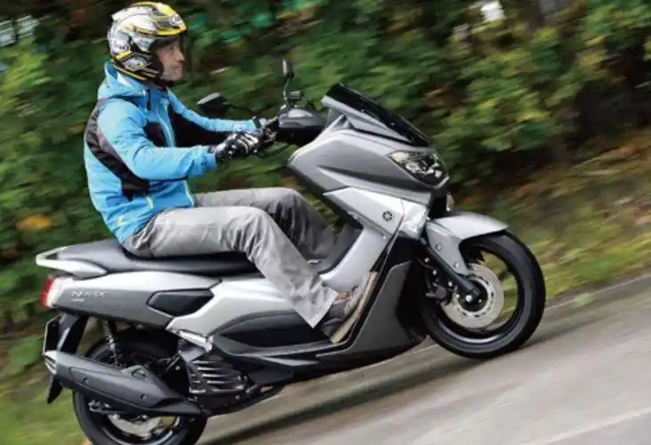 踏板型摩托雅马哈nmax_搜狐汽车_搜狐网