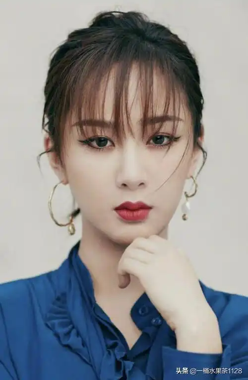 盘点90后出生最受欢迎的女明星:盘点90后人气超高的女星前十名(2)