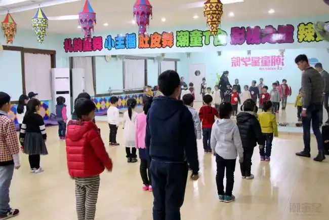 2018潮童星全国优秀教师评选正式开始谁是你心中最棒的老师1