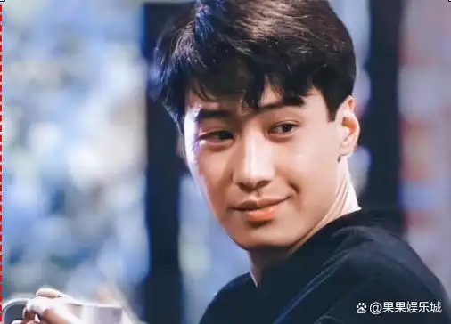 大家认为是香港人的内地明星有人是北京人有人是上海和杭州人