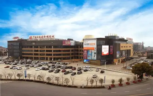 江苏丹阳:亚洲最大眼镜产品集散地,着"眼"靓名片 "镜"中看世界