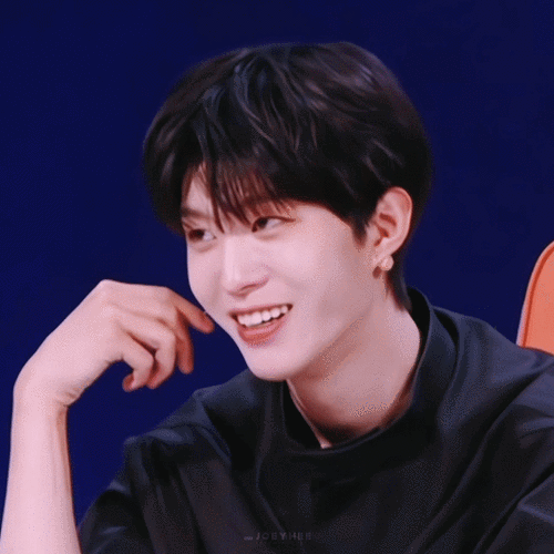 范丞丞听说很好吃##范丞丞给杨迪的朋友圈分组是同事