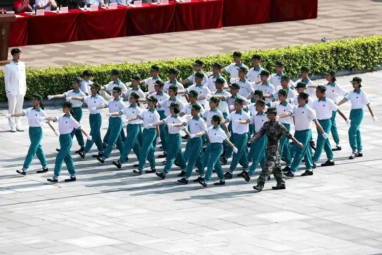 广州二中2019年军训汇演(高一(1)班)