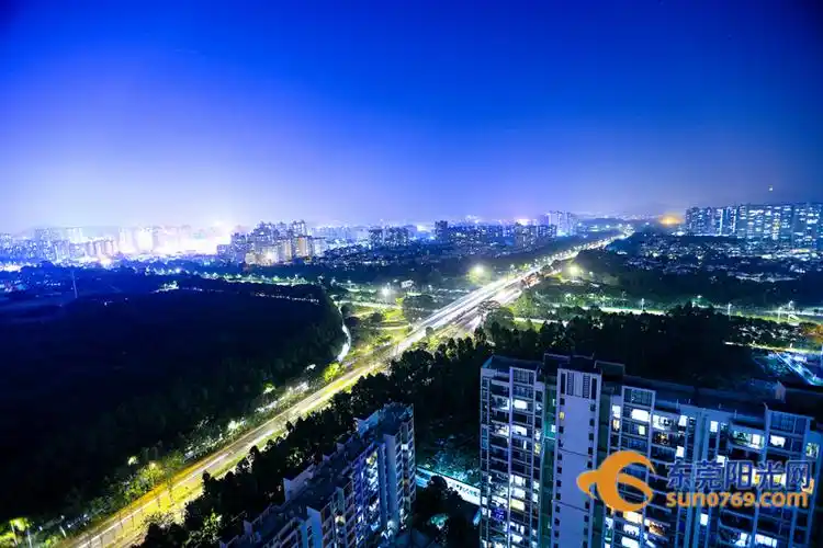 南城耗资近5000万打造"视觉盛宴",刷爆朋友圈!