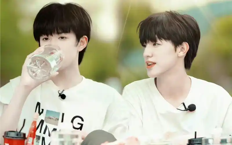 极禹你俩有点东西在身上