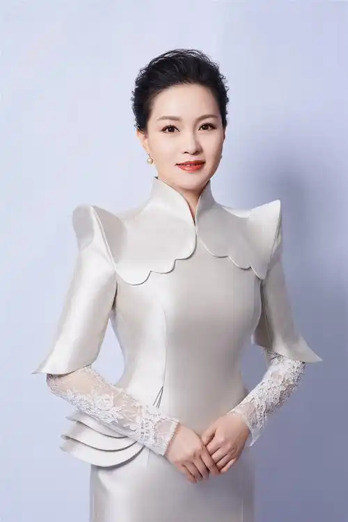 视频雷佳安德烈波切利郎朗中意艺术家联袂助力北京冬奥