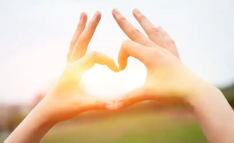 爱你在心口难开,我们有多久没向家人表达爱?