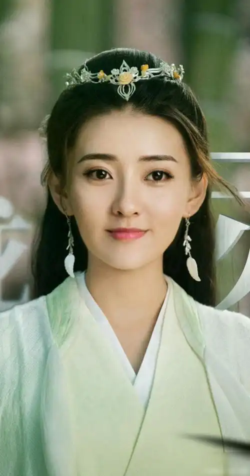 《绝代双骄》苏樱登场,和邀月有着密切的关系,倒追小鱼儿欢乐多_网易