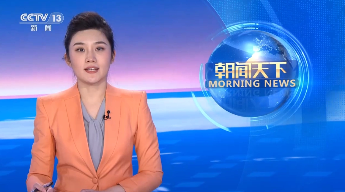 央视新面孔郑子可被重用,新闻播报节奏到位,典型播音腔被看好