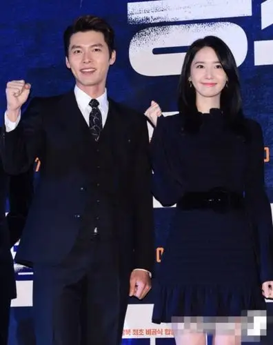 林允儿玄彬同台亮相颜值高 《共助》定档18日[组图]