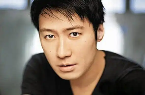中国十大帅哥明星!