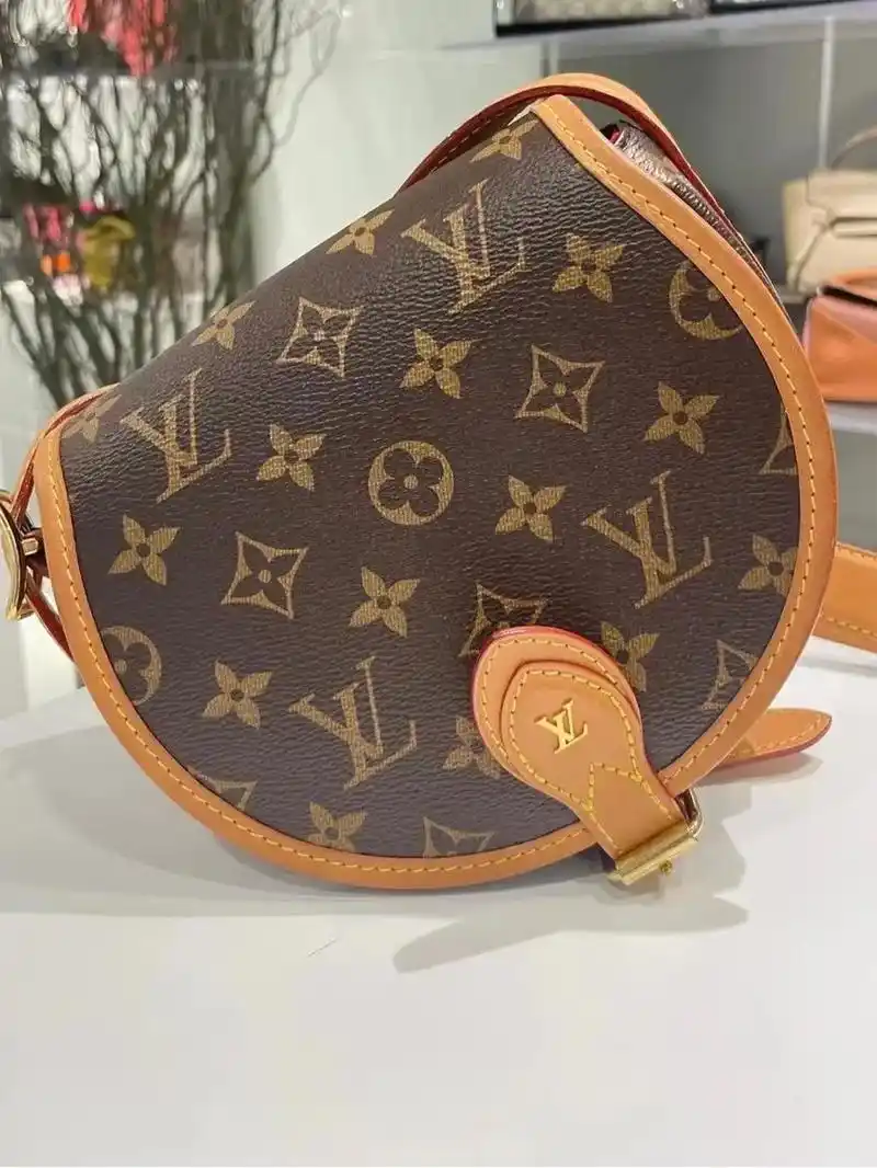 lv路易威登小猪马鞍包