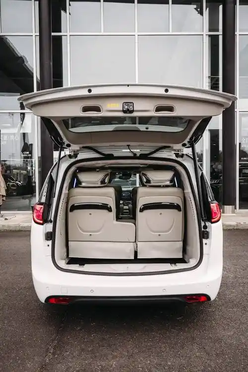 大捷龙phev进口36l插电混动版