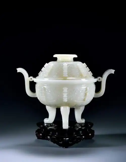 2019秋季艺术品拍卖会,德古聚珍——玉器专场  > lot 127  清乾隆