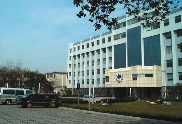 南昌中学介绍南大附中