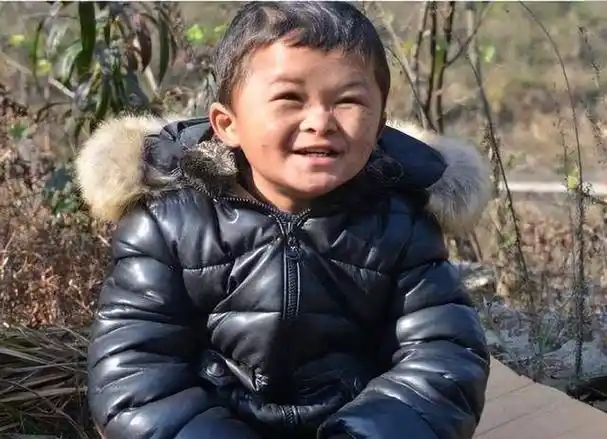 回顾:那个酷似"马云"的江西7岁男孩范小勤,如今过得怎么样?