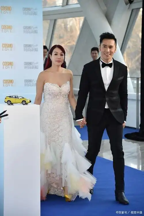 不拘一格!张伦硕和钟丽缇展现了真爱无关年龄的力量!