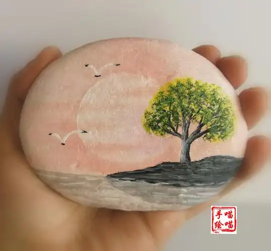 我的最新石头画作品