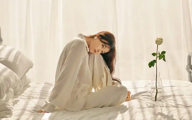 孙怡元气性感高清桌面壁纸