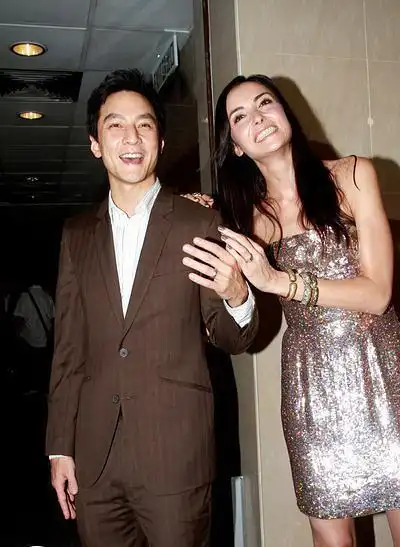 雷珊lisa selesner的图片