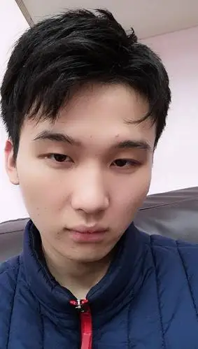 男生18岁颜值如何身高173