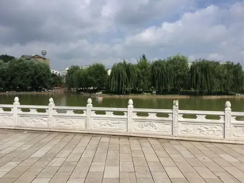 曲靖市沾益县玉林广场九龙公园