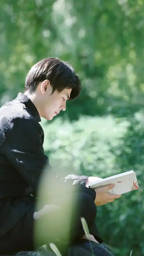 美女书拍书和人都太美了