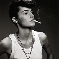 欧美抽烟男头像_微信头像图片大全