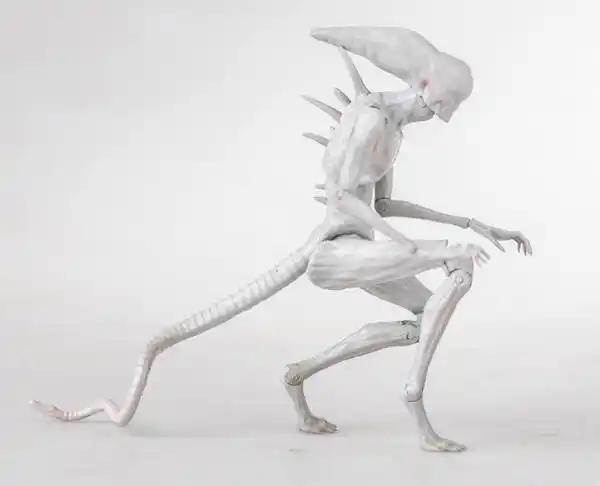 海雅可动人偶系列 普通版 电影 异形 契约 白色异形