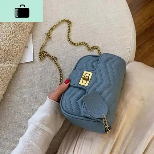 流行的包包女2020新款潮韩版百搭斜挎小包高级洋气时尚链条小方包new