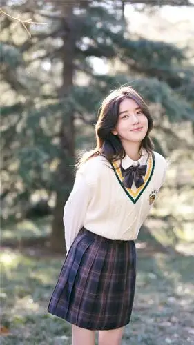 李凯馨12月画报壁纸图集造型百变可甜美温柔可明媚靓丽