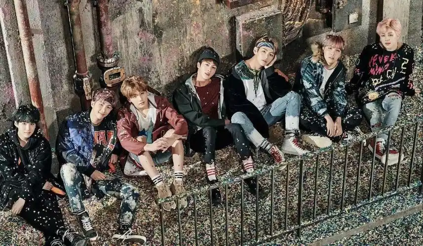 【bts reaction】防弹2015花样年华on stage首尔上 满脑子他们的歌